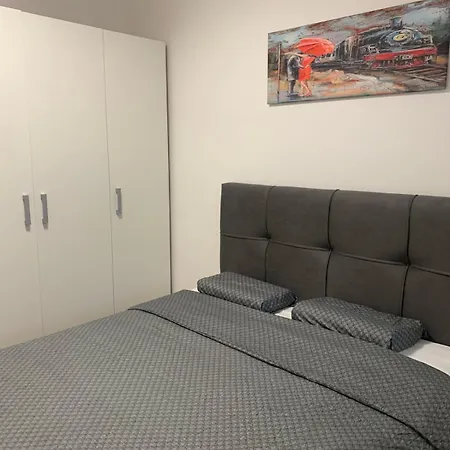 Stan Na Dan Apartment